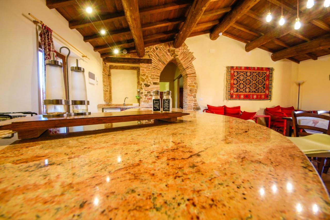 Agriturismo Poggio Monte Saturnia Luaran gambar